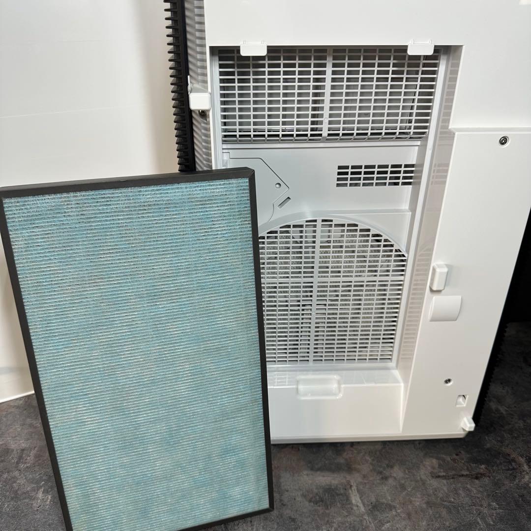 【美品】ジアイーノF-MV2300-WZ 空気清浄機　2024年製