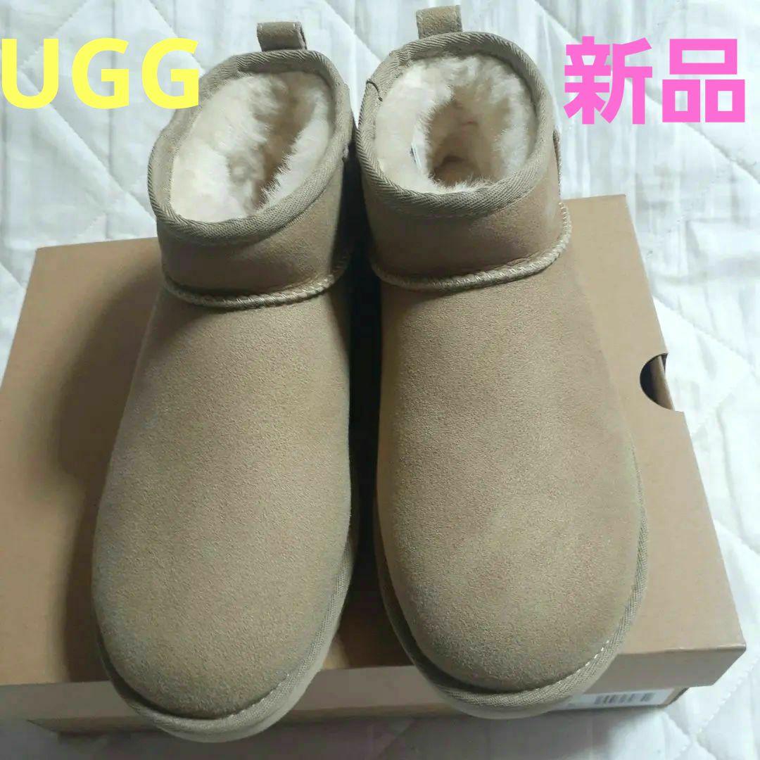 【UGG(アグ)】　W　Classic　UltraMini