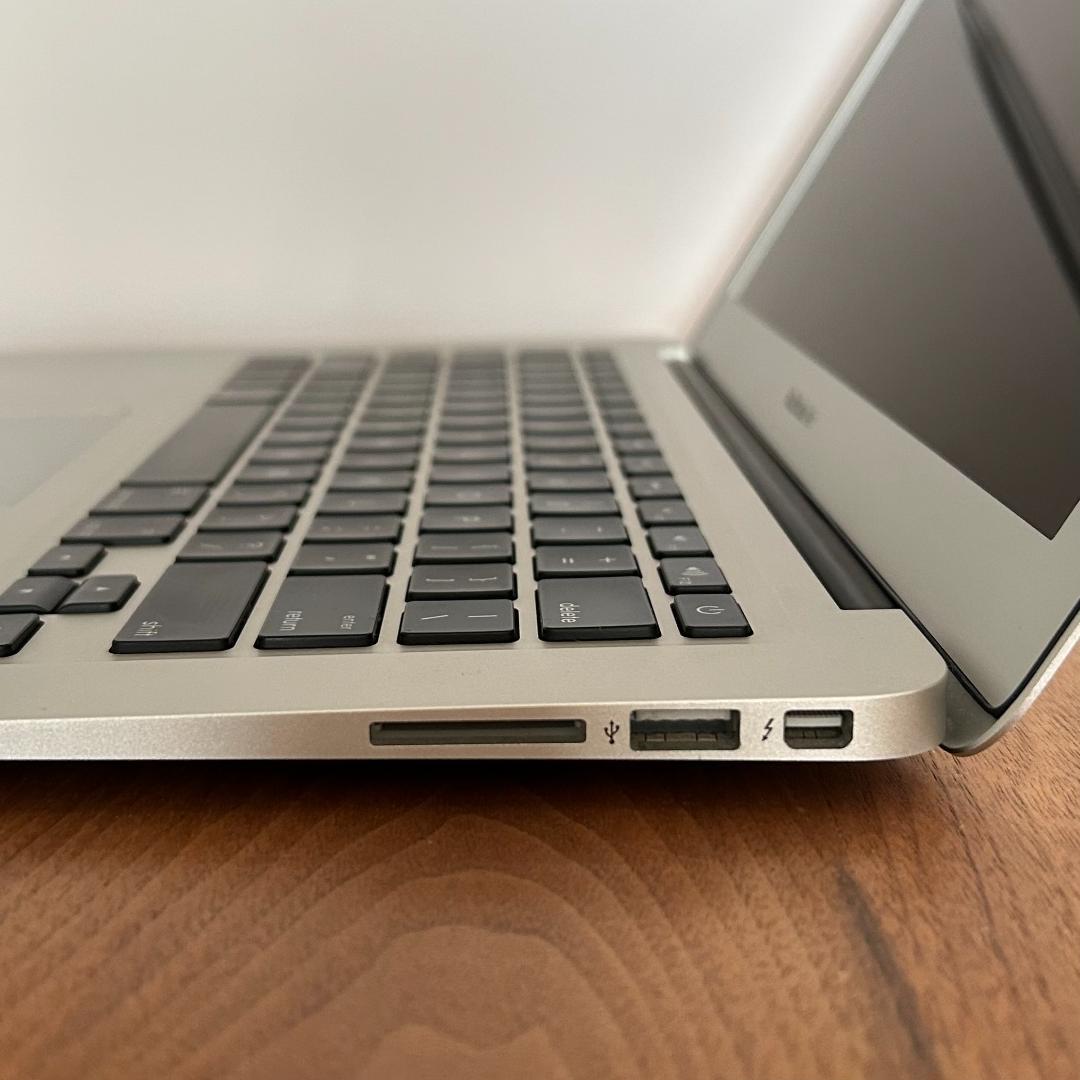 MacBook本体 MacBook Air 13-inch Mid 2012 8GB 512GB