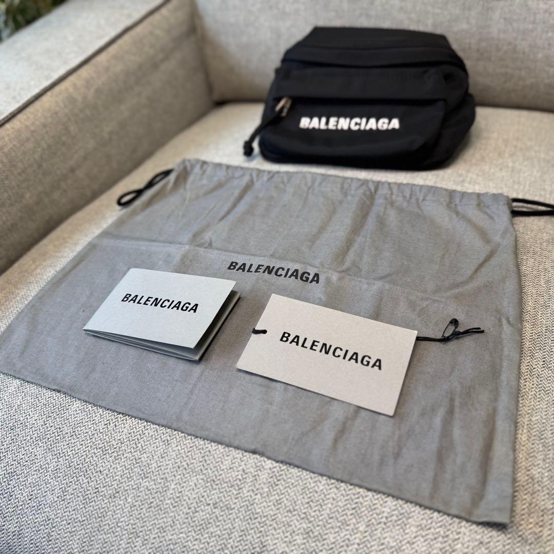 BALENCIAGA バレンシアガ ウィール ベルトパック ボディーバッグ ロゴ