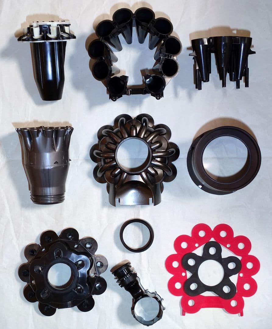 ダイソンSV11 掃除機＋マキタ18vアダプターセット 分解清掃済み 動作品