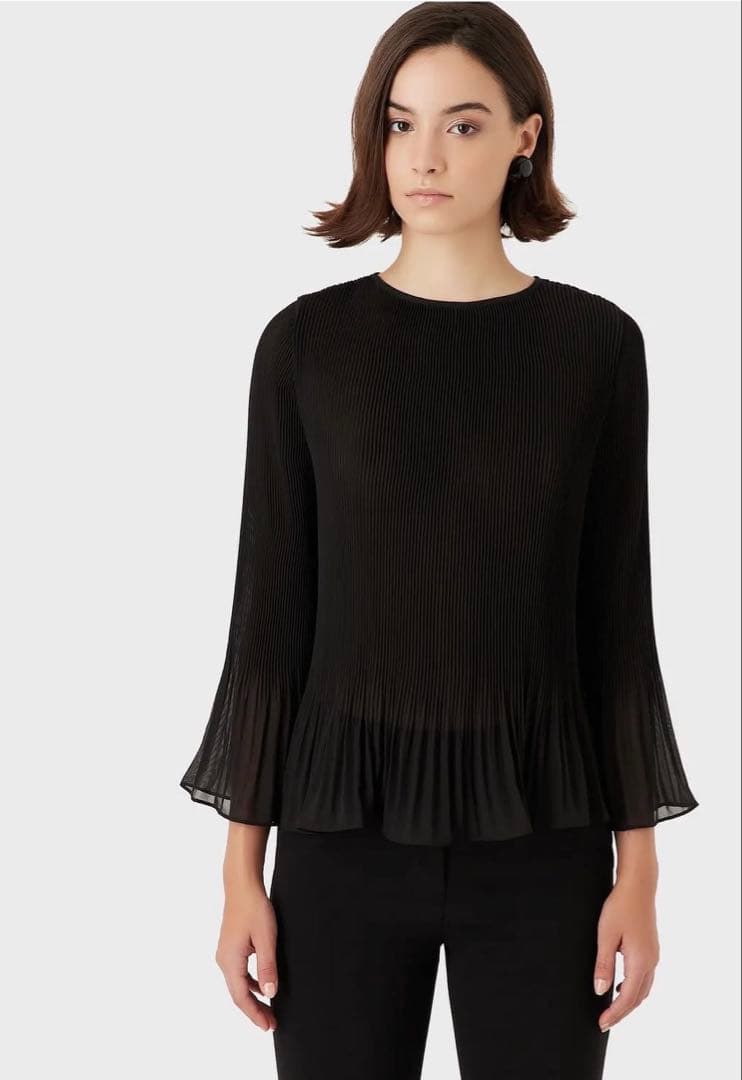 EMPORIO ARMANI ブラック プリーツ フレアスリーブ シャツ　新品