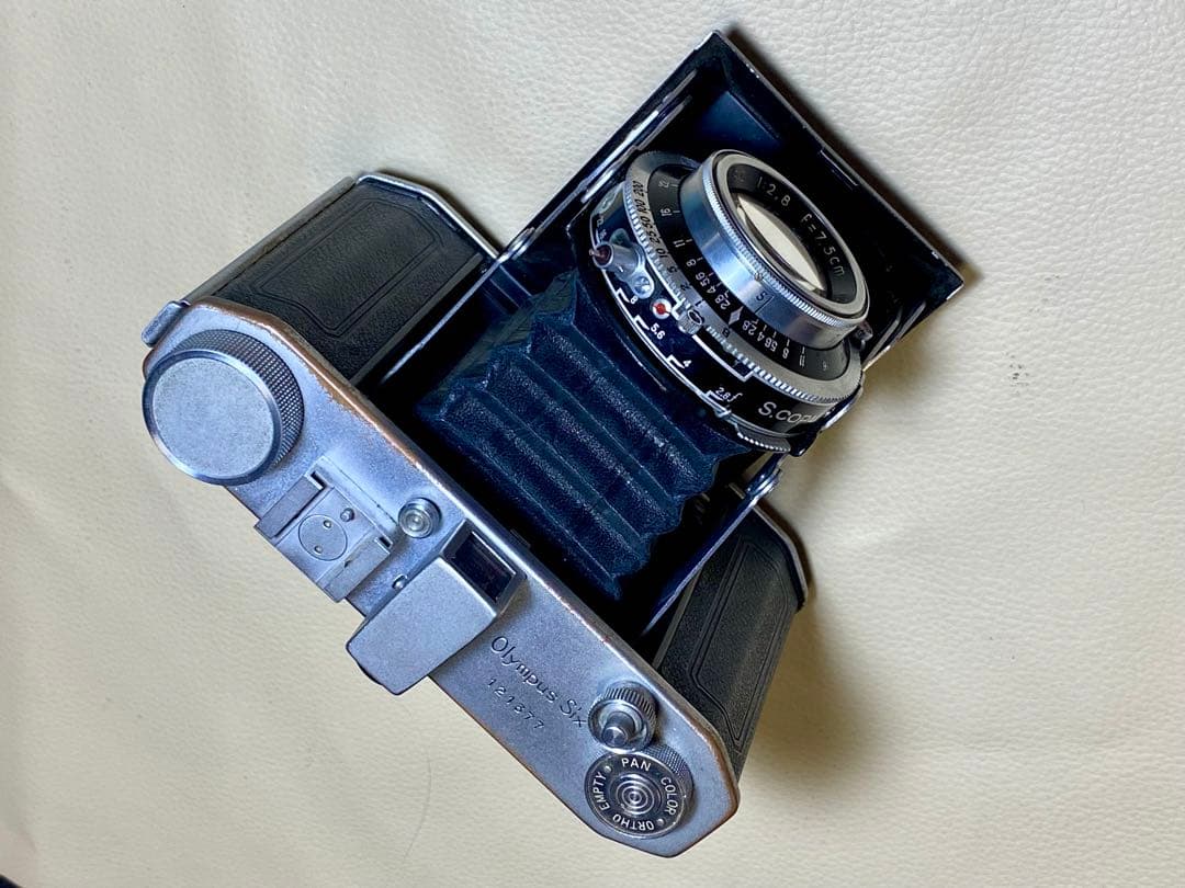 Olympus six 大口径f2.8搭載モデル　中判 蛇腹カメラ