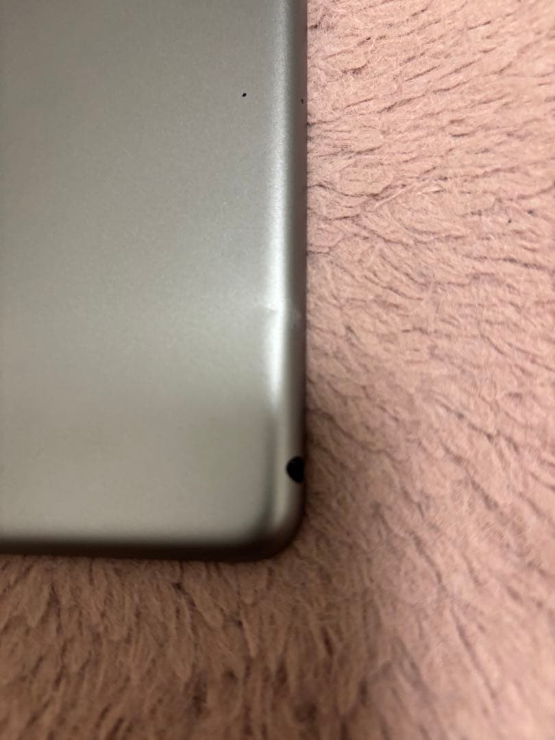 Apple iPad 第6世代　スペースグレー