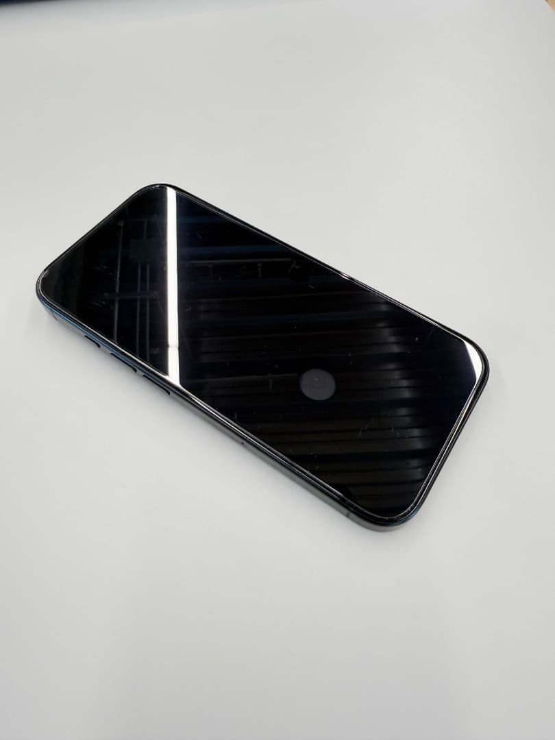 iPhone 16 Pro 256GB SIMフリー 美品 バッテリー100%