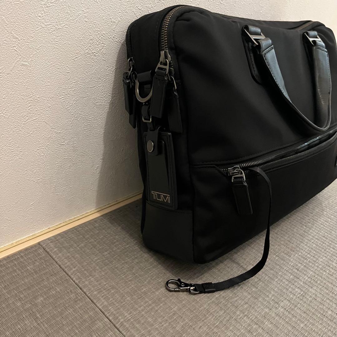 ビジネスバッグ　TUMI ブラック　リュック