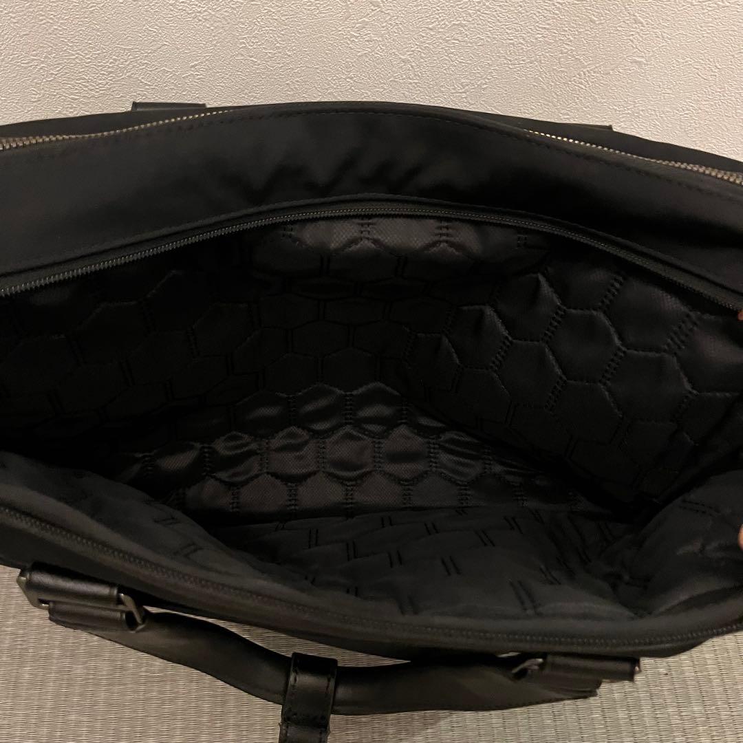 ビジネスバッグ　TUMI ブラック　リュック