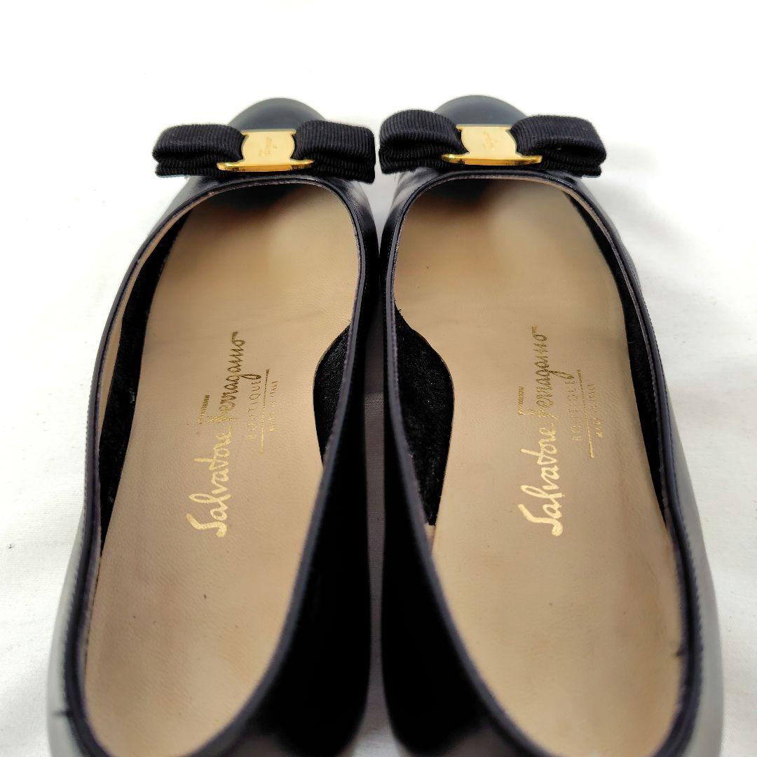 ✨️腕利き職人のリペア済✨️良品【フェラガモ】 ヴァラ パンプス 黒