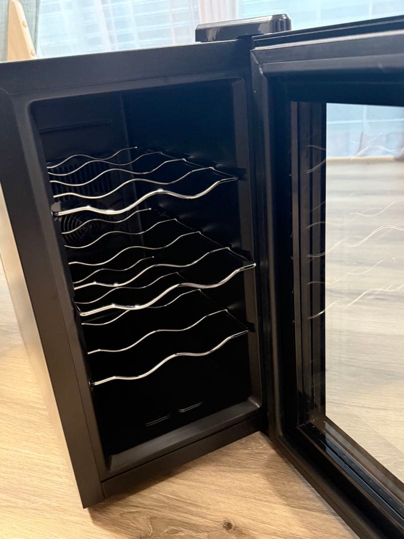 【美品】ワインセラー アイリスオーヤマ