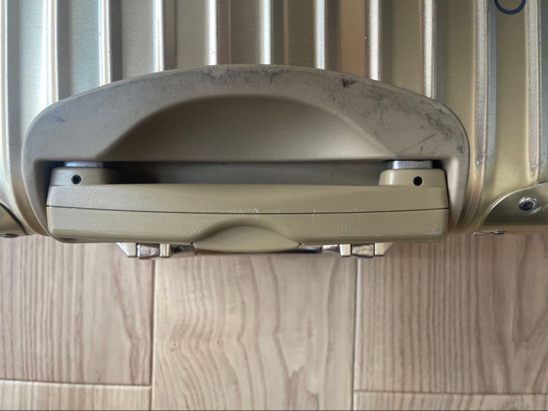 RIMOWA ゴールド スーツケース 小型
