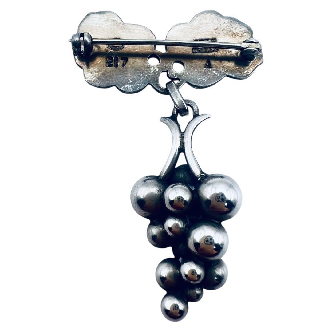 ジョージジェンセン　ムーンライトグレープ　217A シルバー　ブローチ