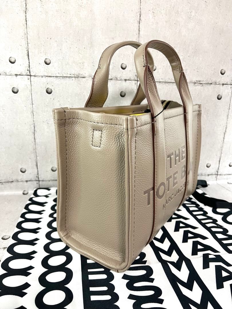 マークジェイコブス レザー ミニ トートバッグ ショルダーバッグ 055セメント