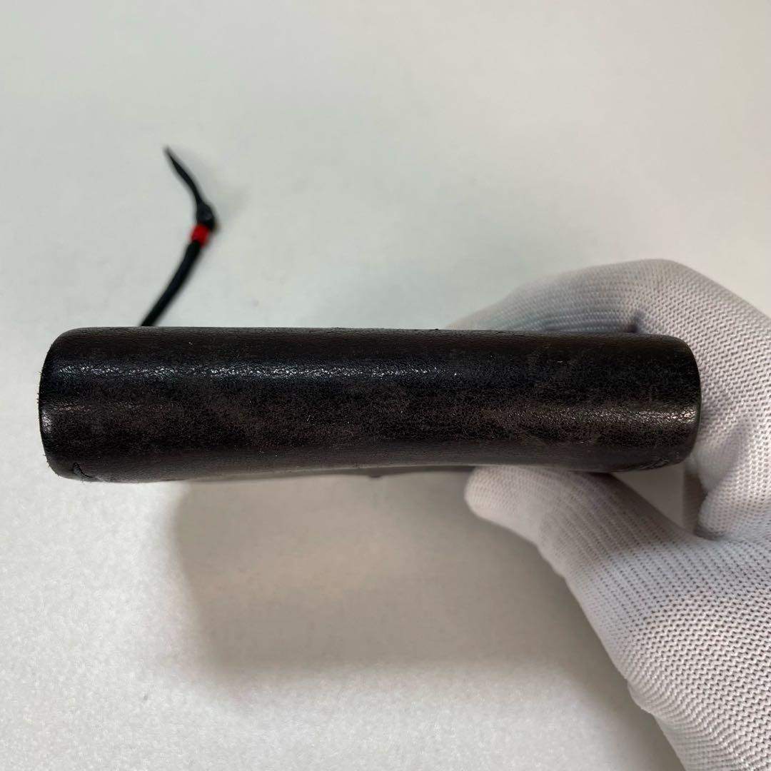 ゴローズ　角型 黒 小銭入れ 財布　コンチョ付き　ブラック/シルバー