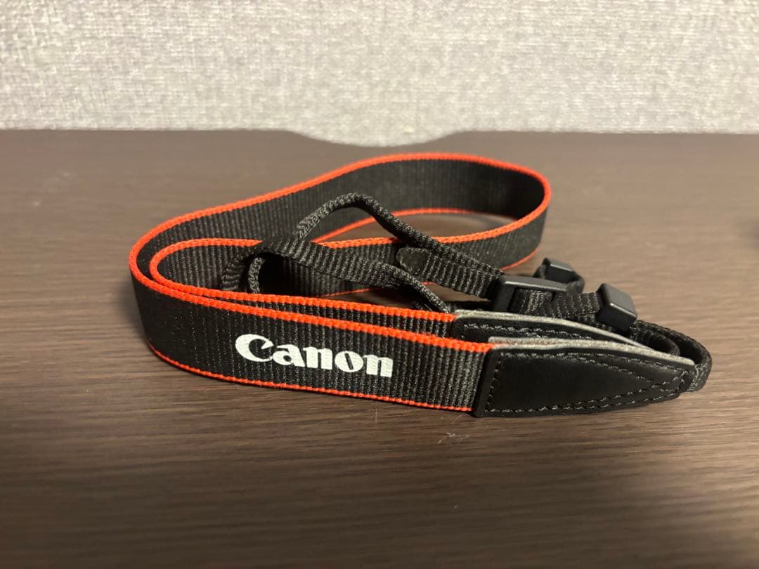 Canon EOS Kiss M2 ミラーレス一眼カメラ