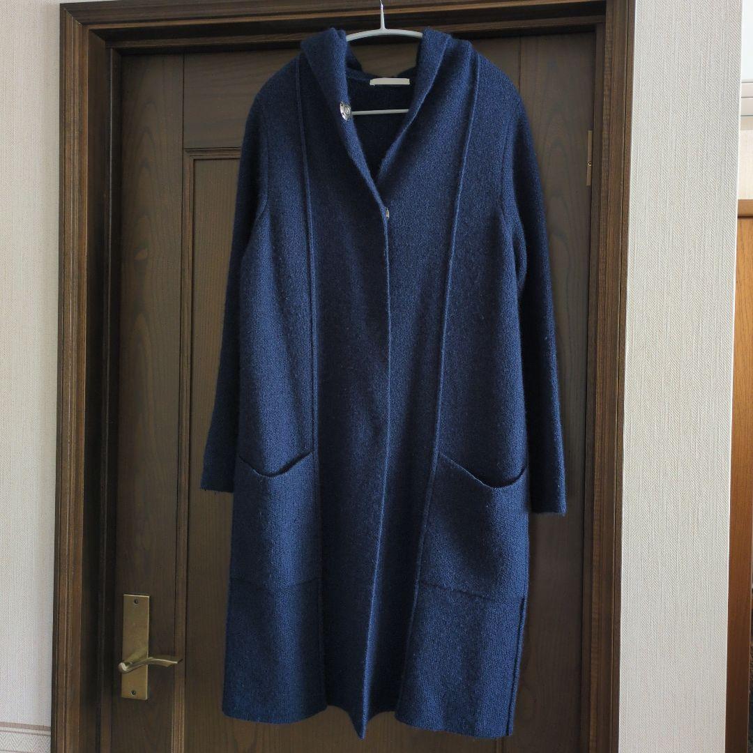 おまとめ❣️ケイハヤマプリュス　ベージュと黒の花柄スカート＆ネイビーニットコート