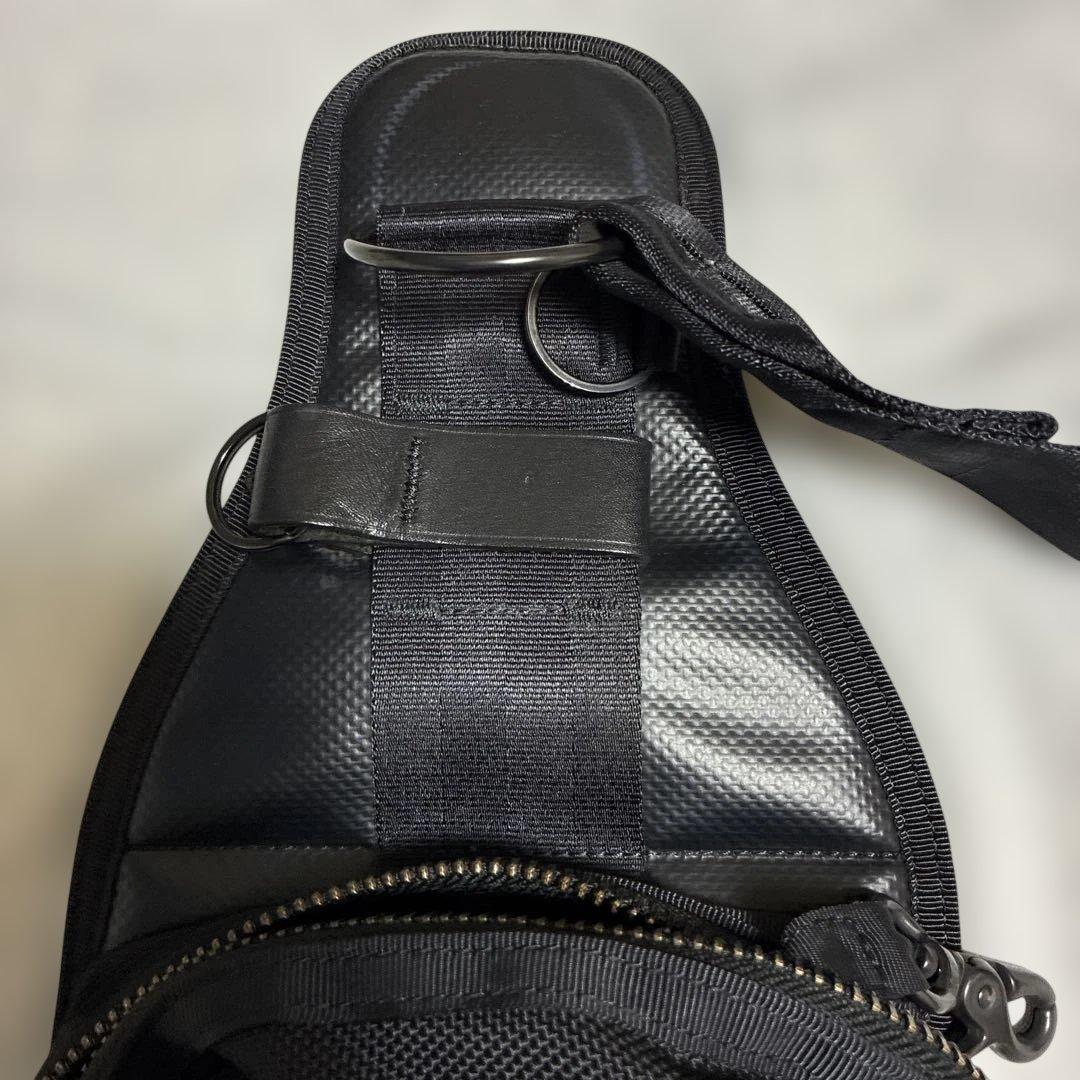 PORTERブラック ボディバッグ　スリングショルダーバッグ