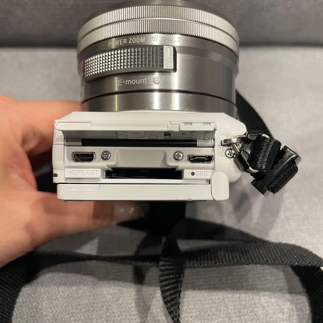 【やさいのようせい】SONY α5100 ダブルズームレンズキット