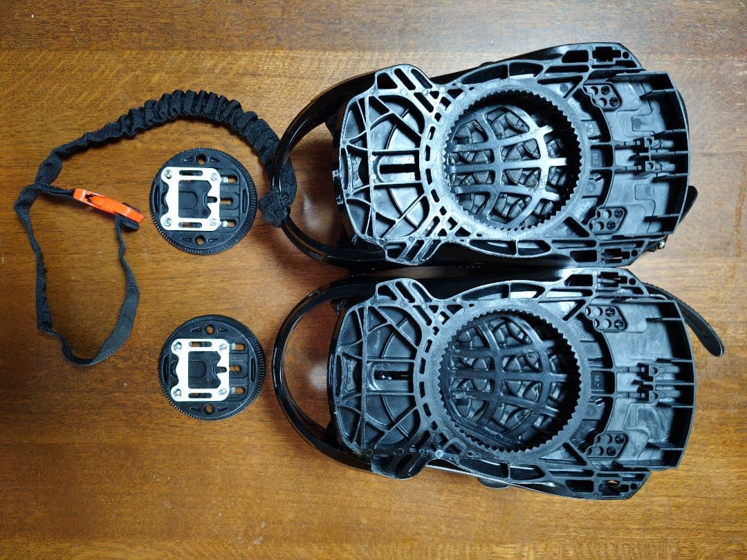 【モンキービジネス】ビンディング SALOMON RHYTHM