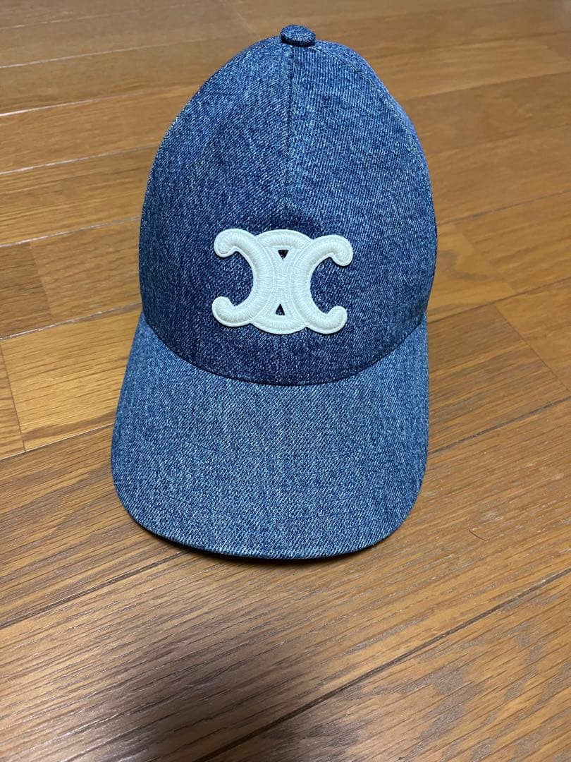 セリーヌ トリオンフベースボールキャップ M