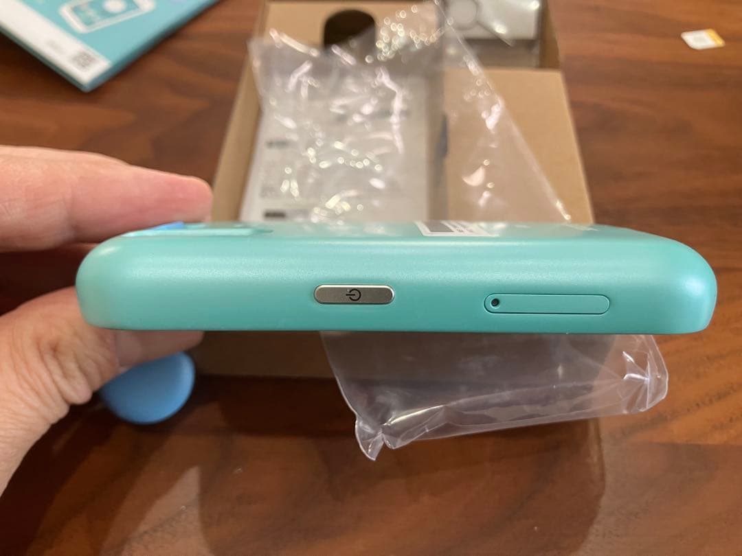 マモリーノ6 キッズ携帯　au