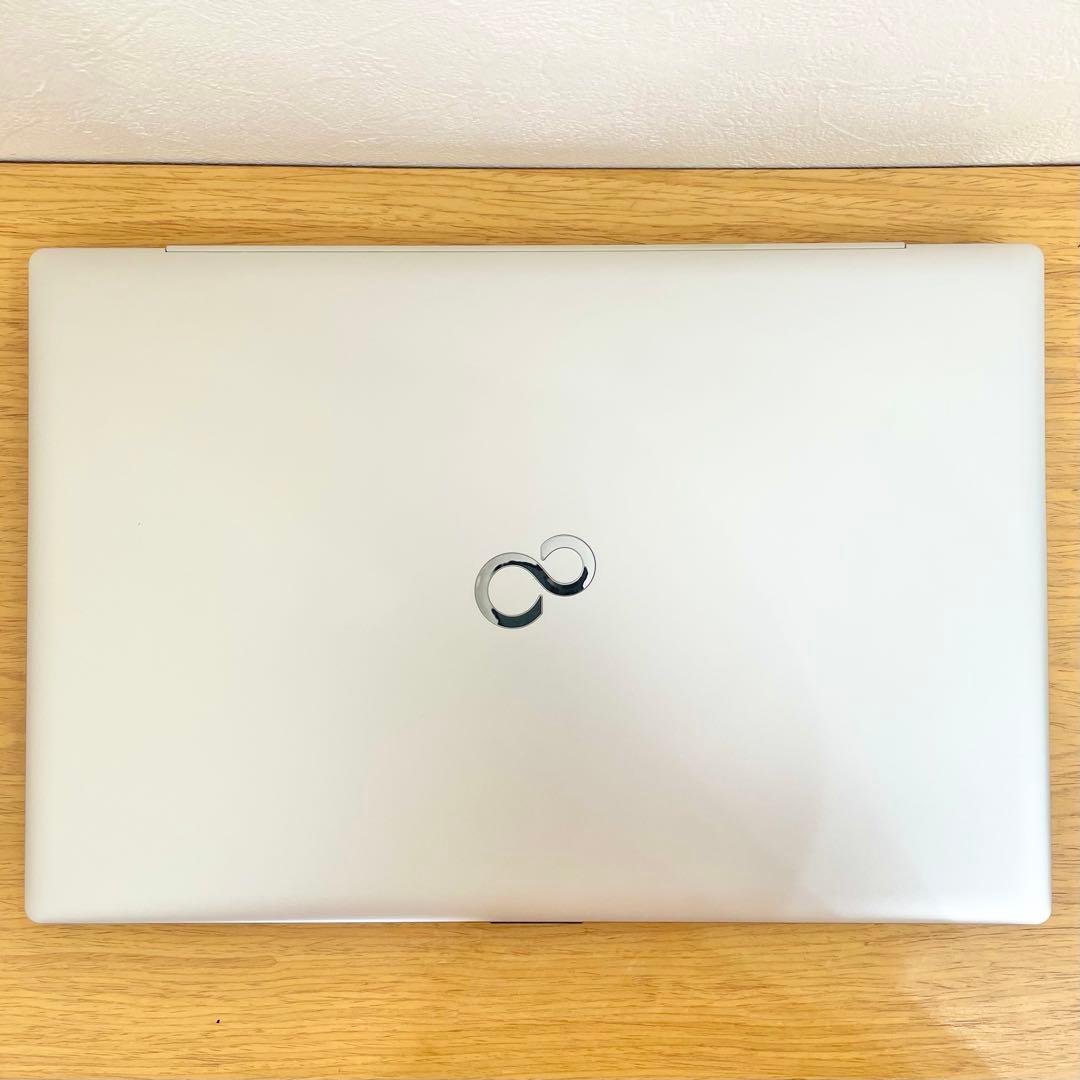◎美品 FUJITSU LIFEBOOK NH77/H1 16GB/512GB