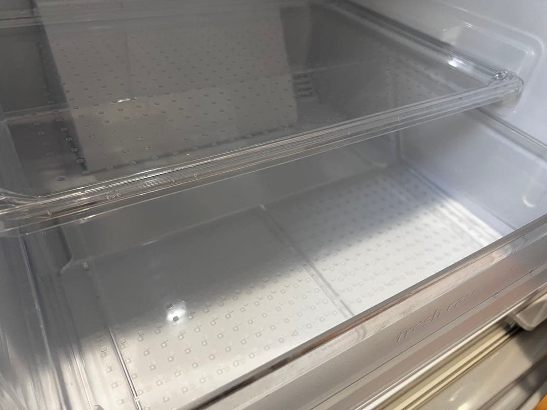 【年内売り切り】交渉可 SHARP 167L 冷凍冷蔵庫 SJ-17E5-KW