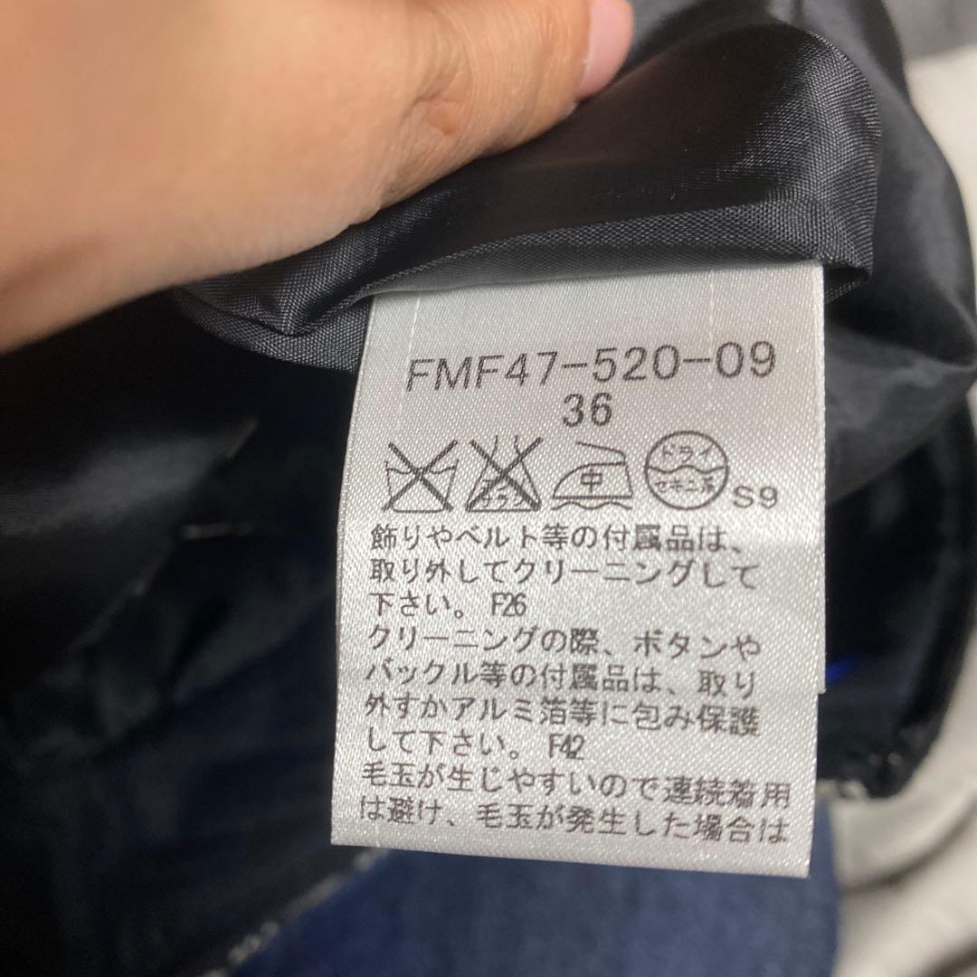 秋冬用の半袖ミニワンピースです。 タートルネックのニットと合わせて着ていました。