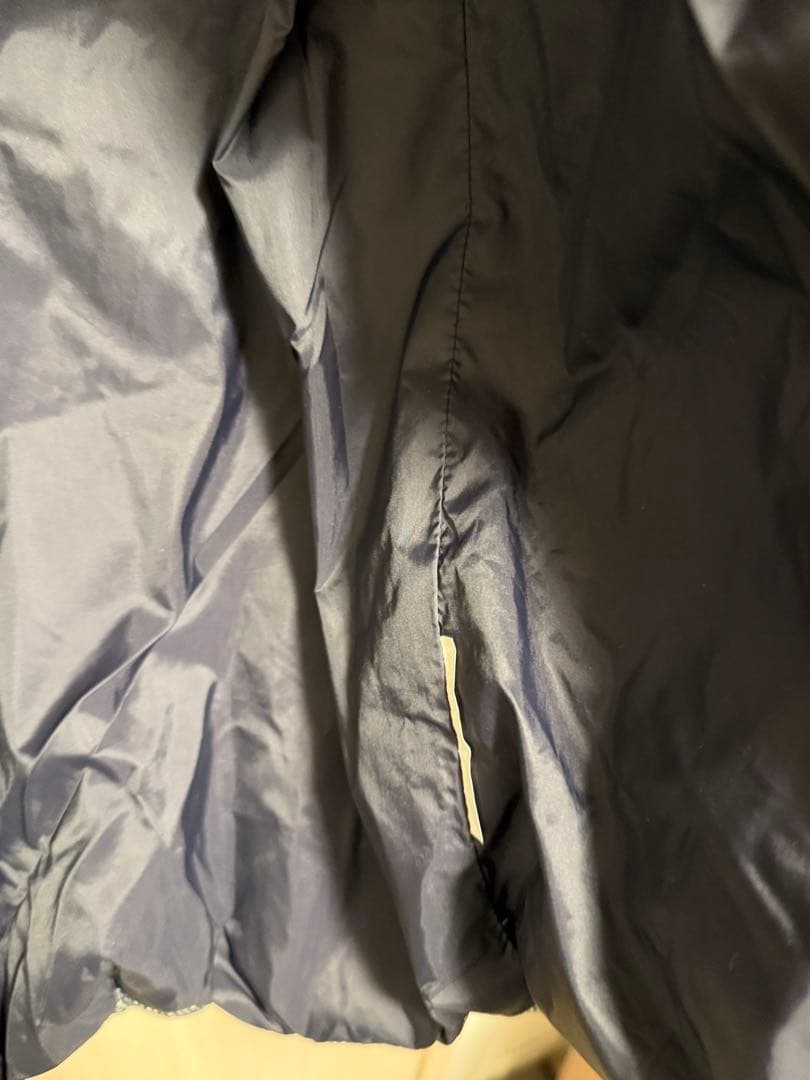 EA7ダウンジャケット 黒・グレー　L