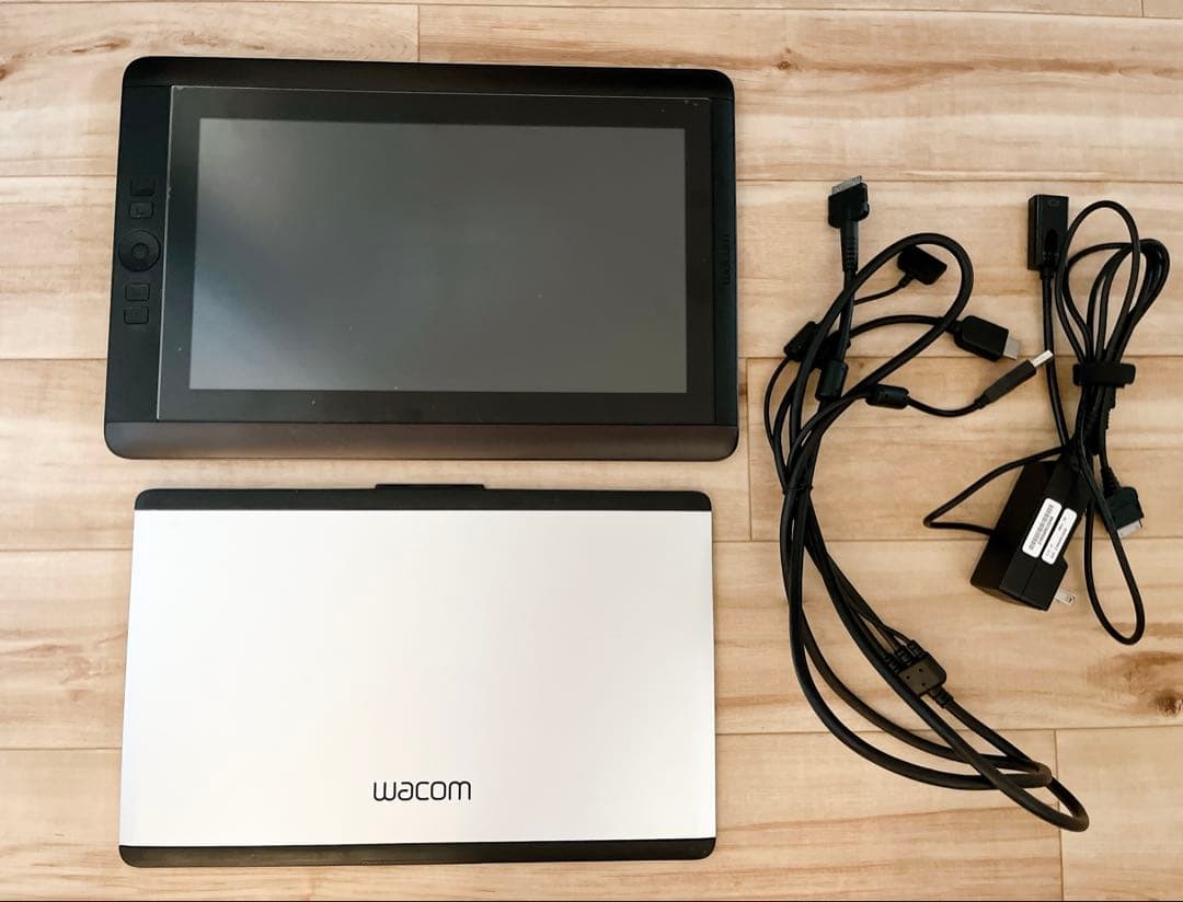 Wacom Cintiq 13HD ワコム　液タブ