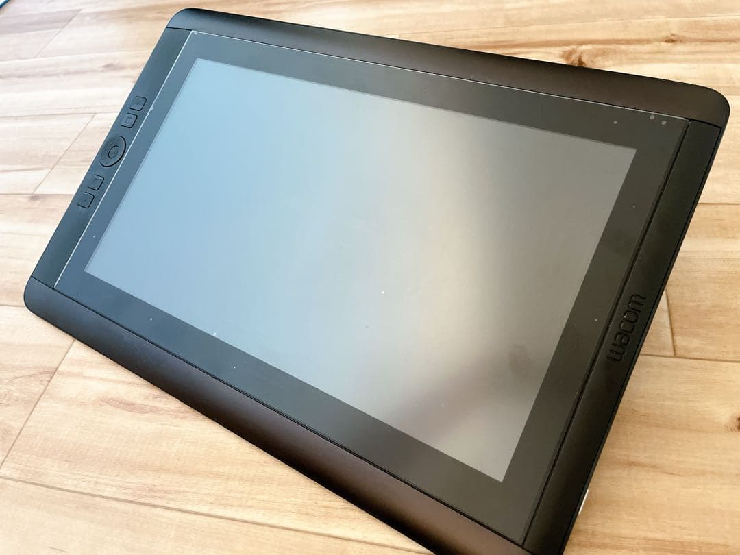 Wacom Cintiq 13HD ワコム　液タブ