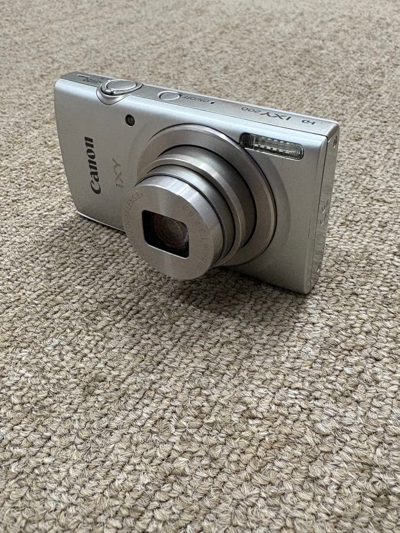 【極美品】キヤノン Canon IXY 200 コンパクトデジタルカメラ 純正品