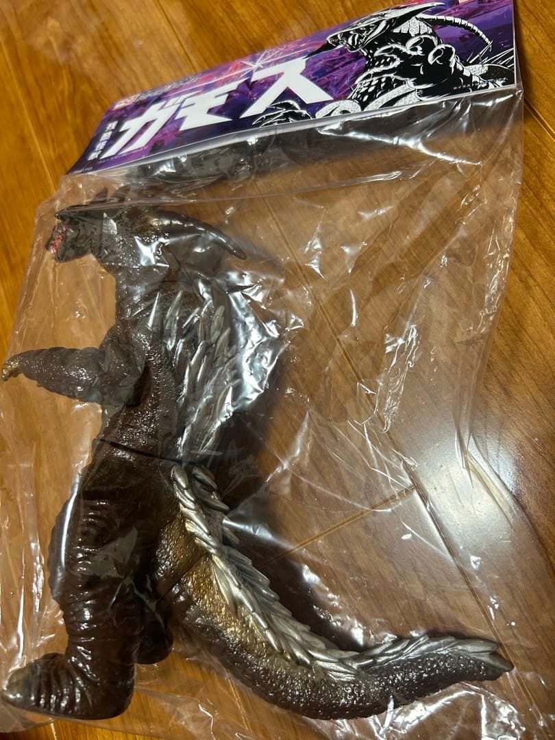 ワンフェス　新色　オクトサイバー 残酷怪獣 ガモス ソフビ　ウルトラマン80