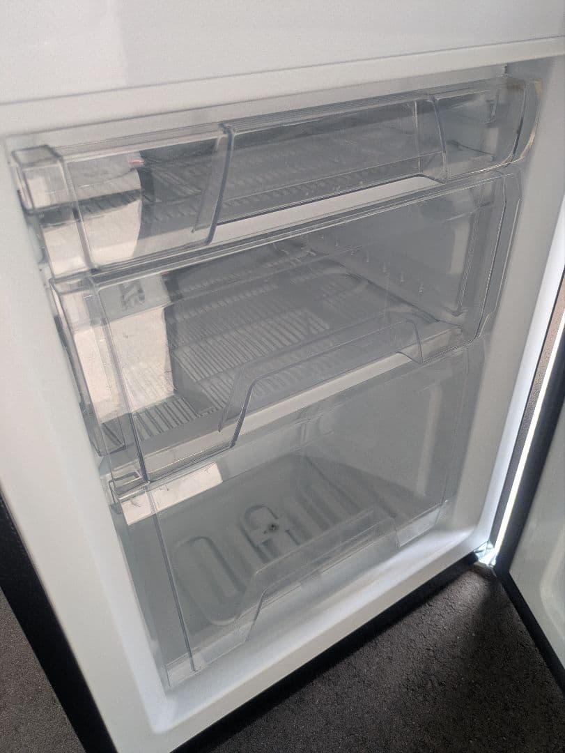 アイリスオーヤマ 冷凍冷蔵庫 IRSD-14A-B 142L（2021年製）