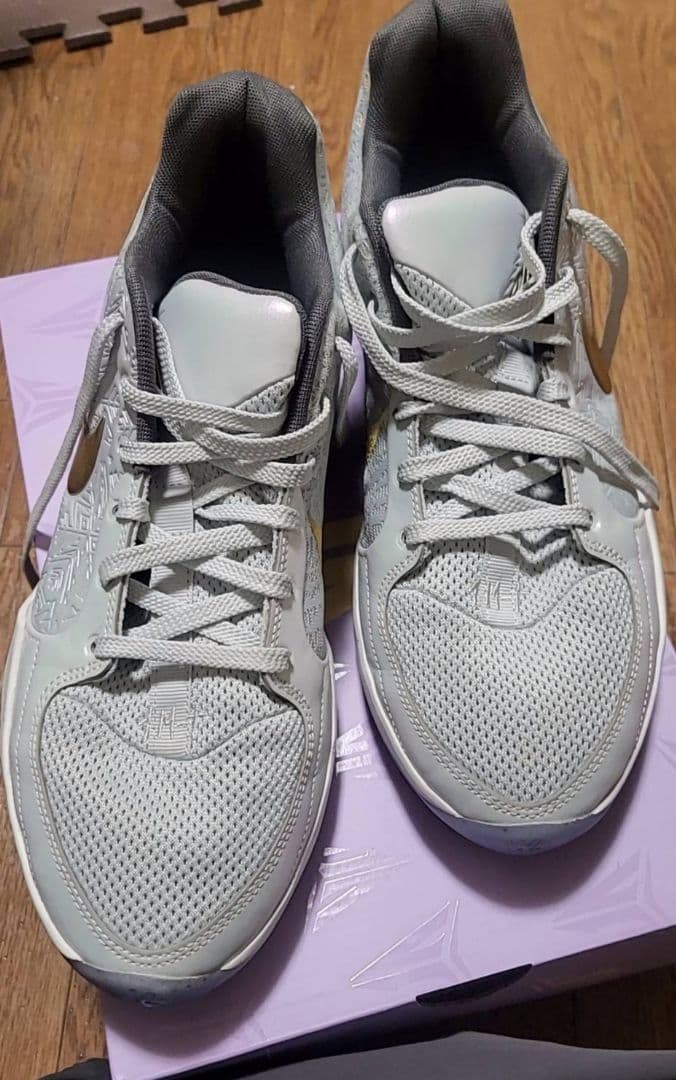 nike ナイキ　ja2クリスマス　PE EP