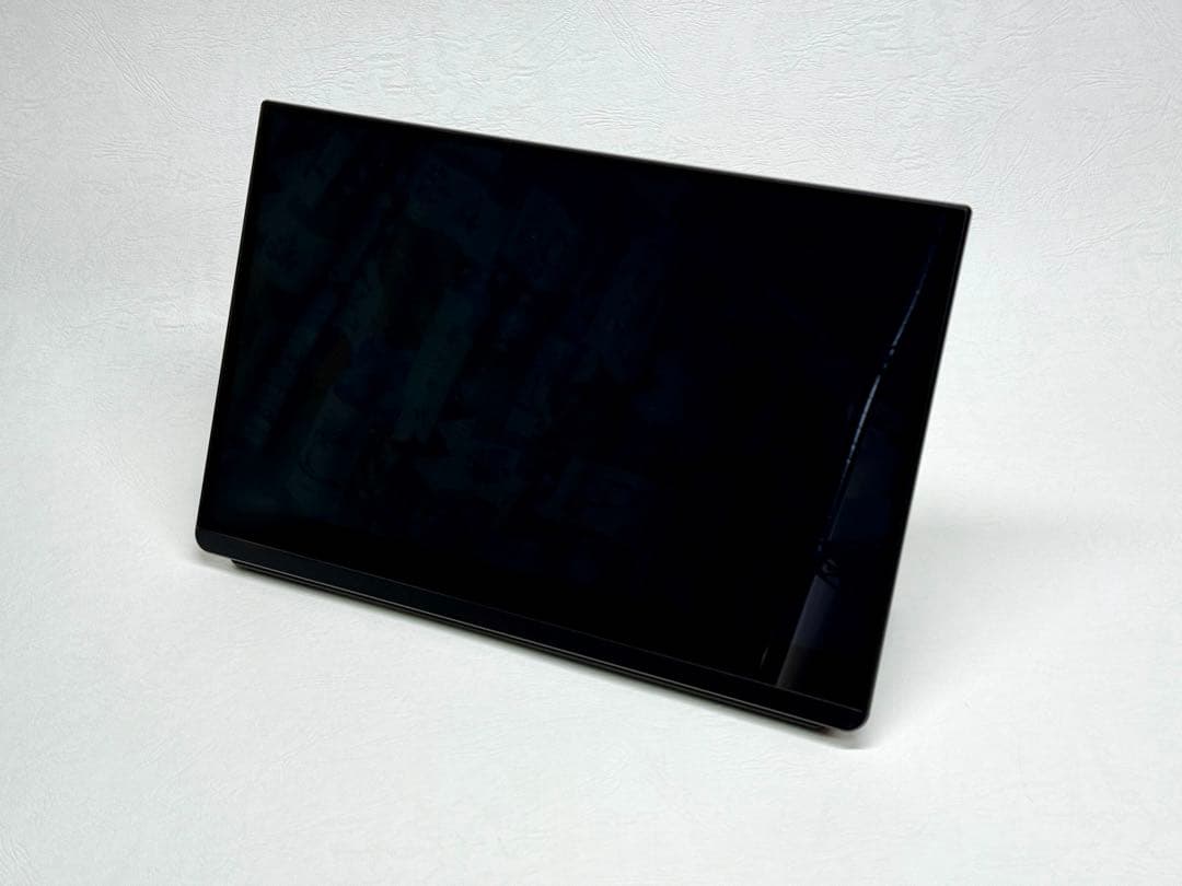 有機EL 4k 13.3インチ モバイルモニター LO-133PF