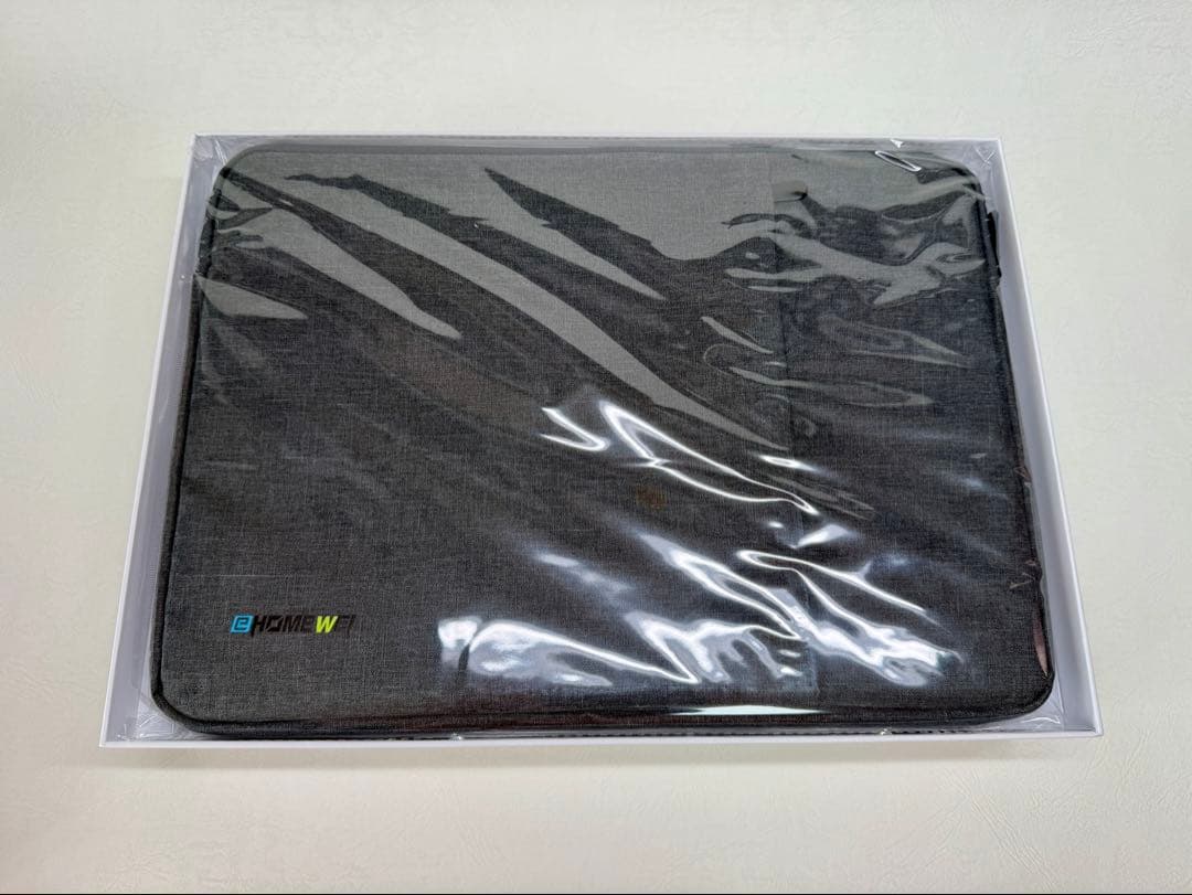 有機EL 4k 13.3インチ モバイルモニター LO-133PF