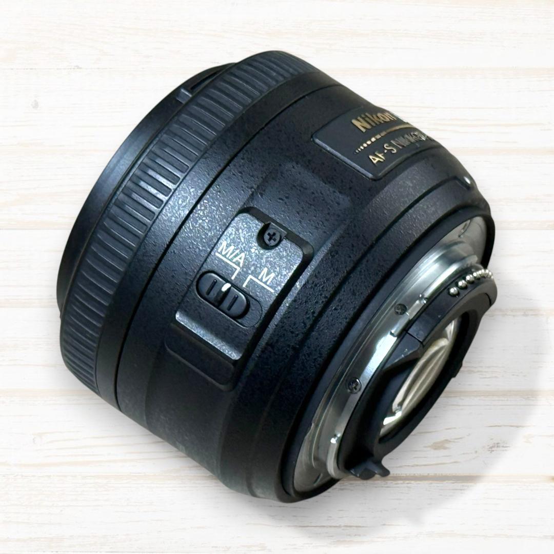 Nikon 単焦点レンズ AF-S DX 35mm F1.8G #256