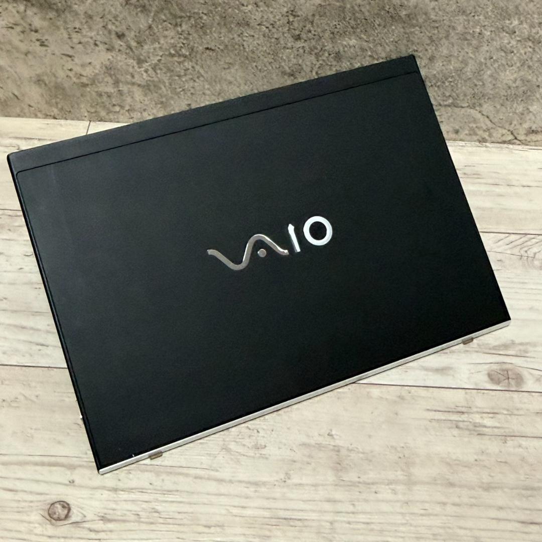 第8世代i3 Office2021 超薄型軽量 VAIO ノートパソコン