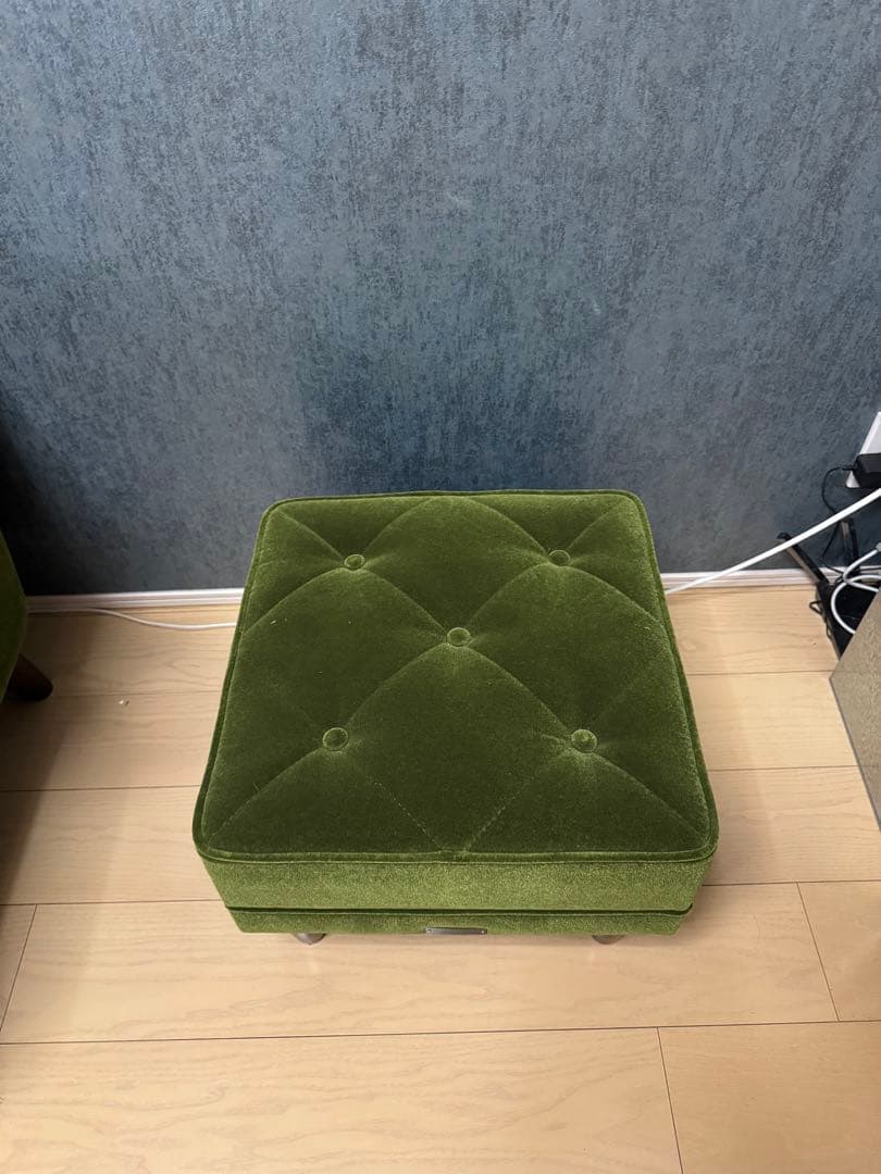 カリモク60 オットマン　スツール　モケットグリーン