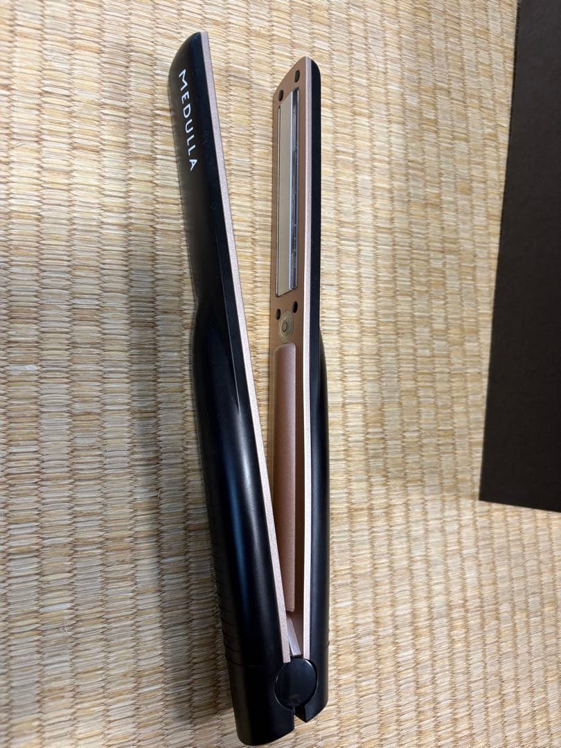 MEDULLA 超音波ヘアアイロン、キャビアヘアマスク、ヘアオイルのセット