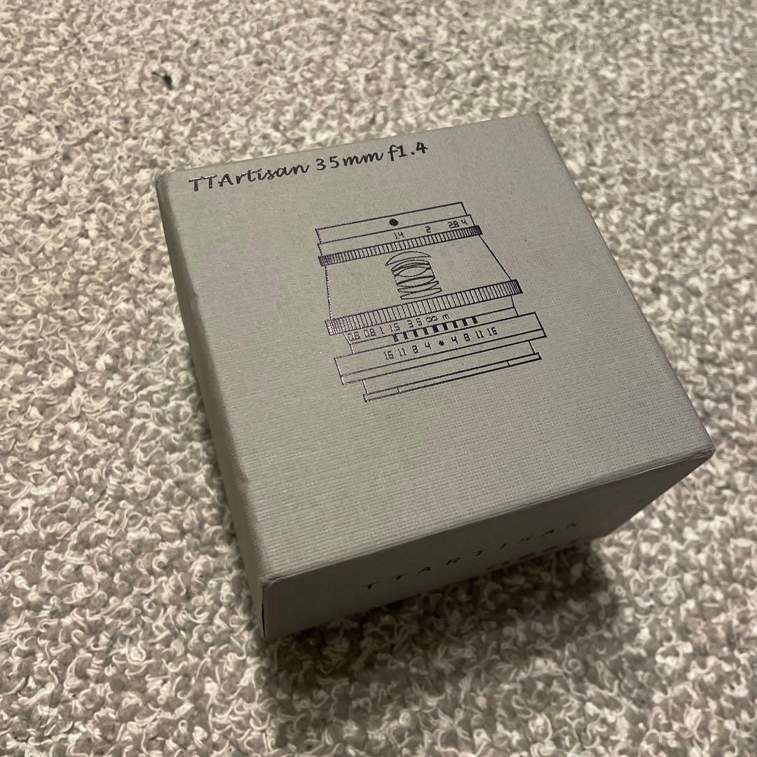 TTArtisan 35mm f/1.4 単焦点レンズ xマウント