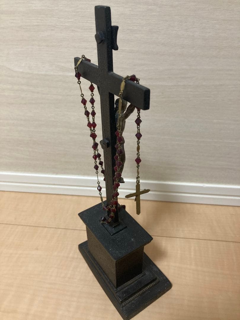 テ*ア様 【アンティーク】金属製 十字架 イエス像 ロザリオ付き