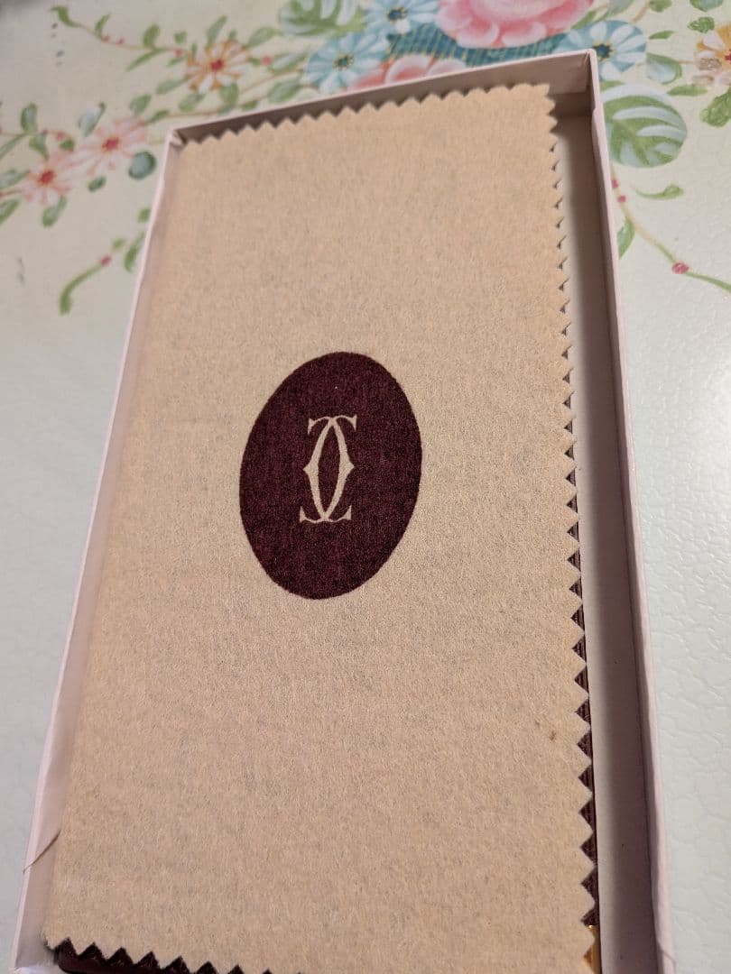 新品　カルティエ レザー 長財布