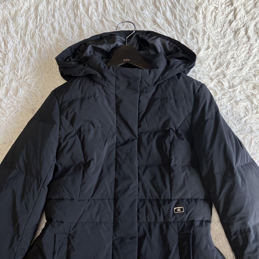 美品 クレージュ ダウンコート ダウンジャケット ロゴプレート ブラック 38