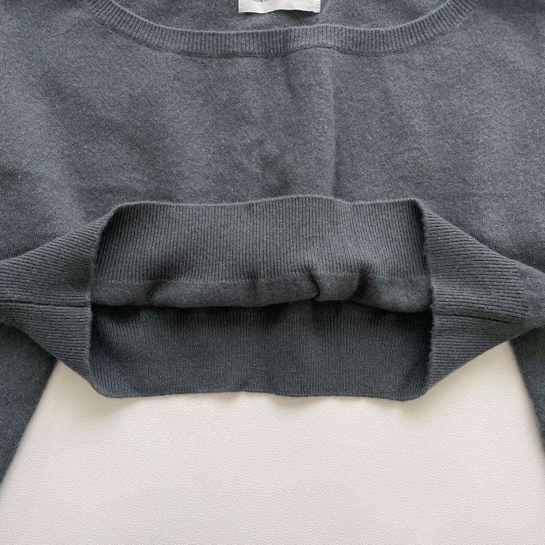 extreme cashmere xショート丈 ニット グレー