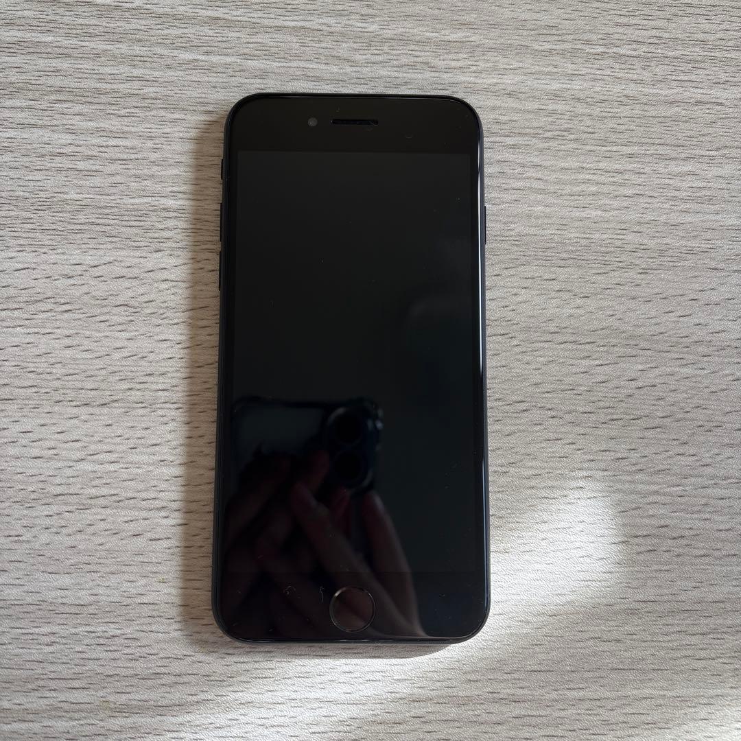 iPhone SE（第2世代）64GB ブラック SIMフリー