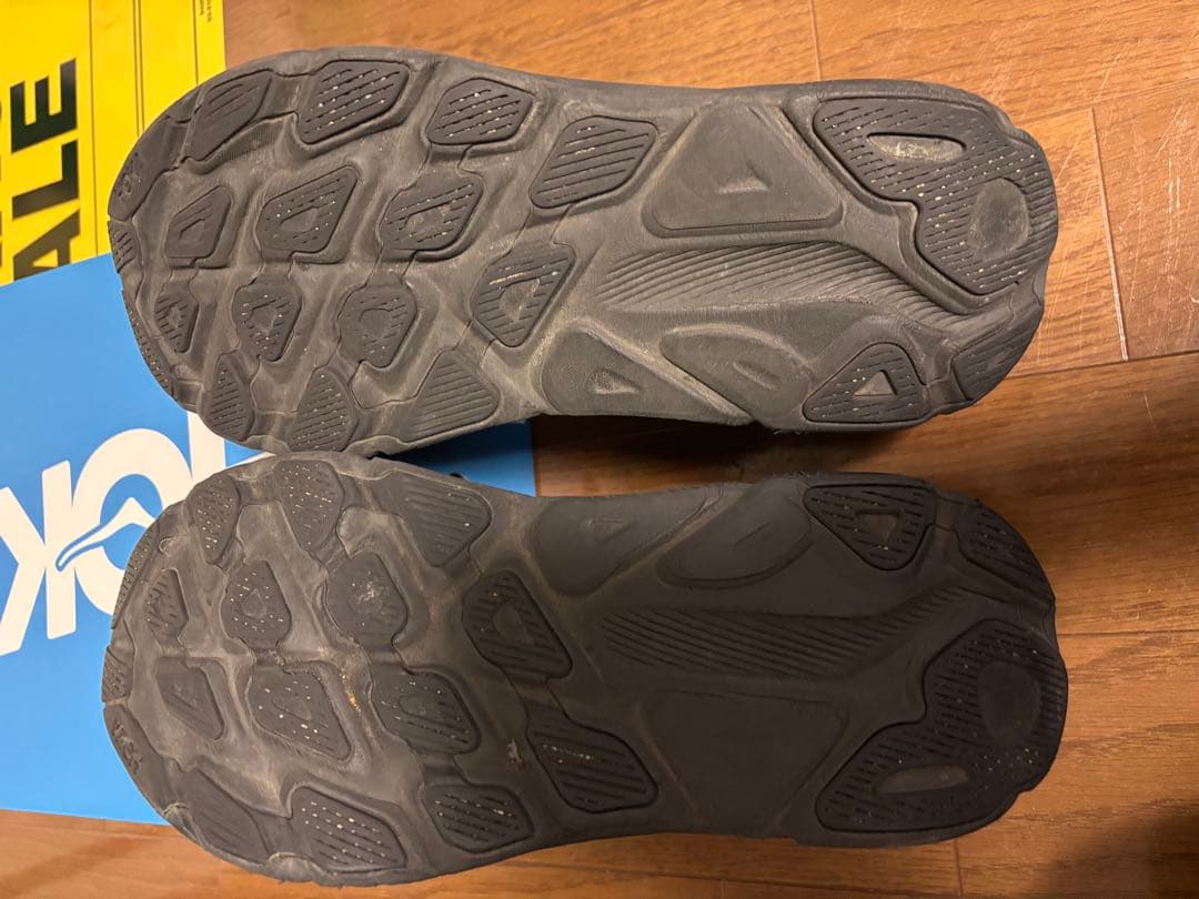 靴 HOKA M CLIFTON 9 WIDE 28.5