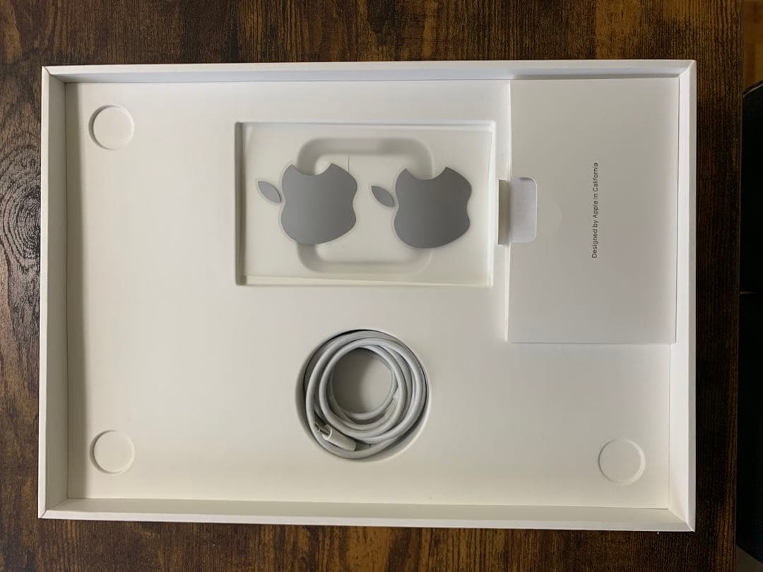 スマホ・タブレット・パソコン MacBook Air (Retina, 13-inch)