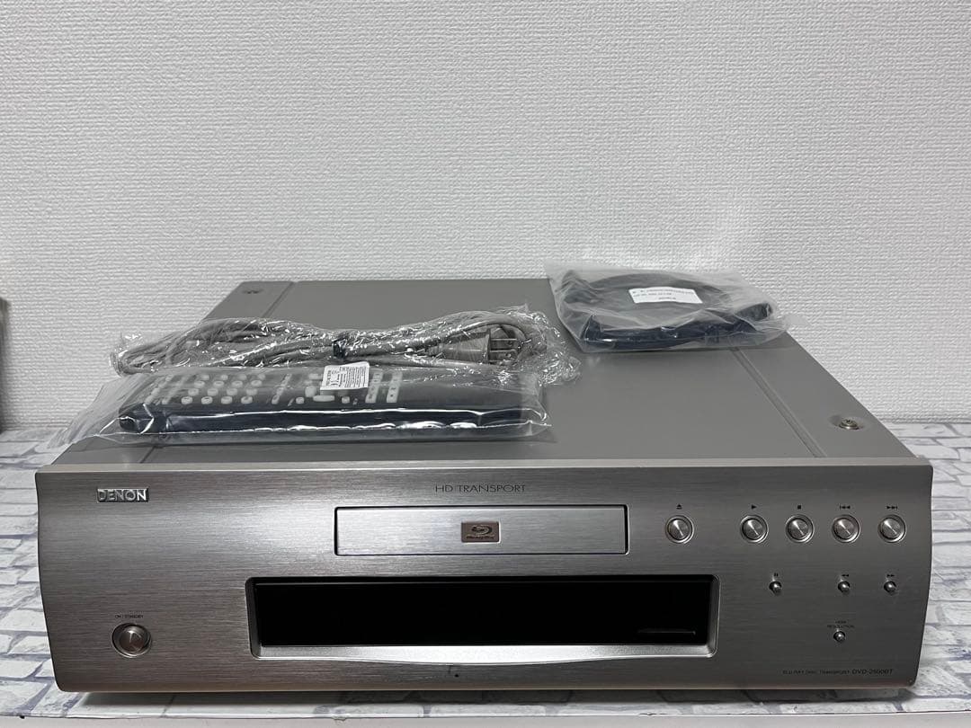 マニアの方　定価22万DENON ブルーレイトランスポート　DVD-2500BT