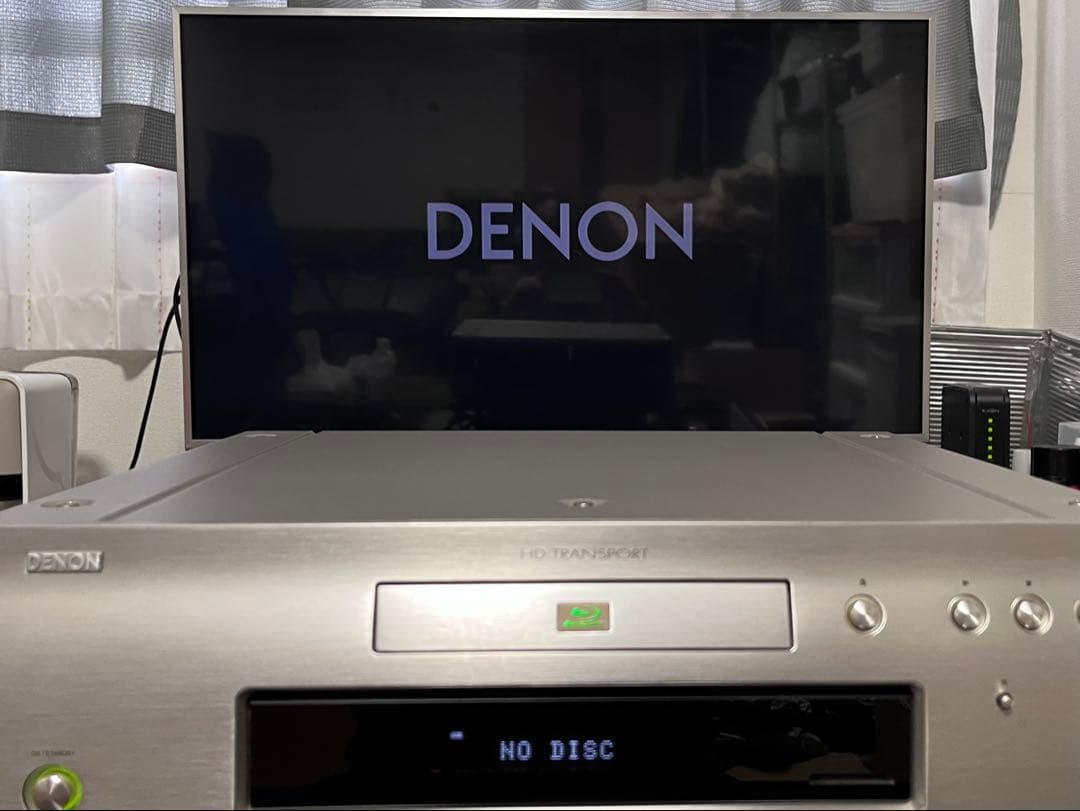 マニアの方　定価22万DENON ブルーレイトランスポート　DVD-2500BT